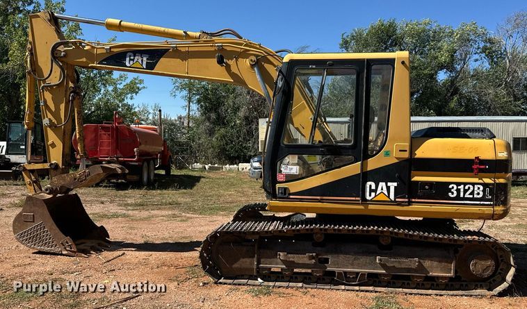 image for item EE7711 2001 Caterpillar 312B L excavator