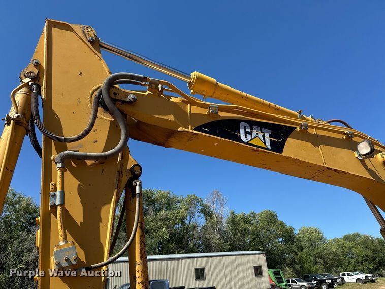 image for item EE7711 2001 Caterpillar 312B L excavator