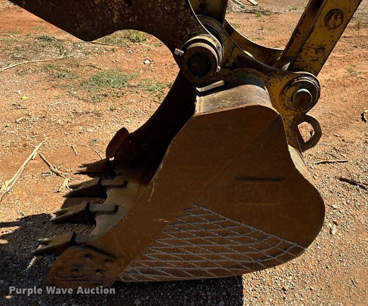 image for item EE7711 2001 Caterpillar 312B L excavator