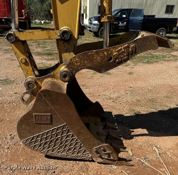 image for item EE7711 2001 Caterpillar 312B L excavator