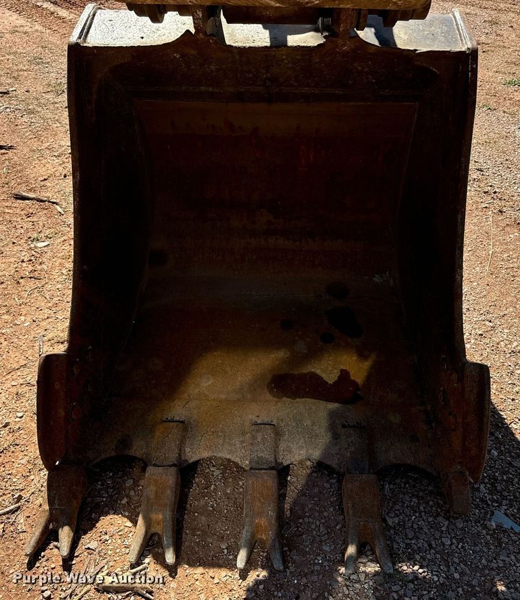 image for item EE7711 2001 Caterpillar 312B L excavator