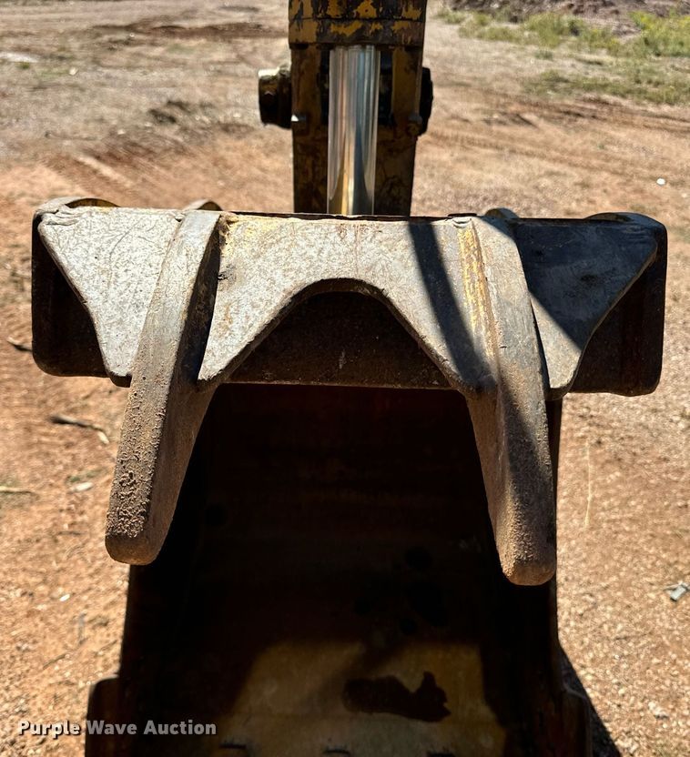 image for item EE7711 2001 Caterpillar 312B L excavator