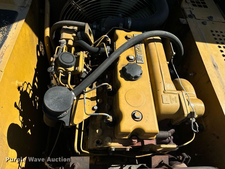 image for item EE7711 2001 Caterpillar 312B L excavator