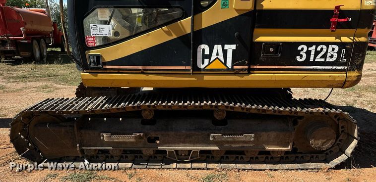 image for item EE7711 2001 Caterpillar 312B L excavator