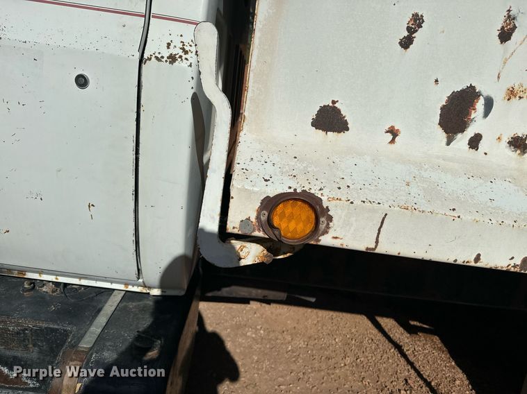 image for item EE7713 1984 GMC 7000 dump truck