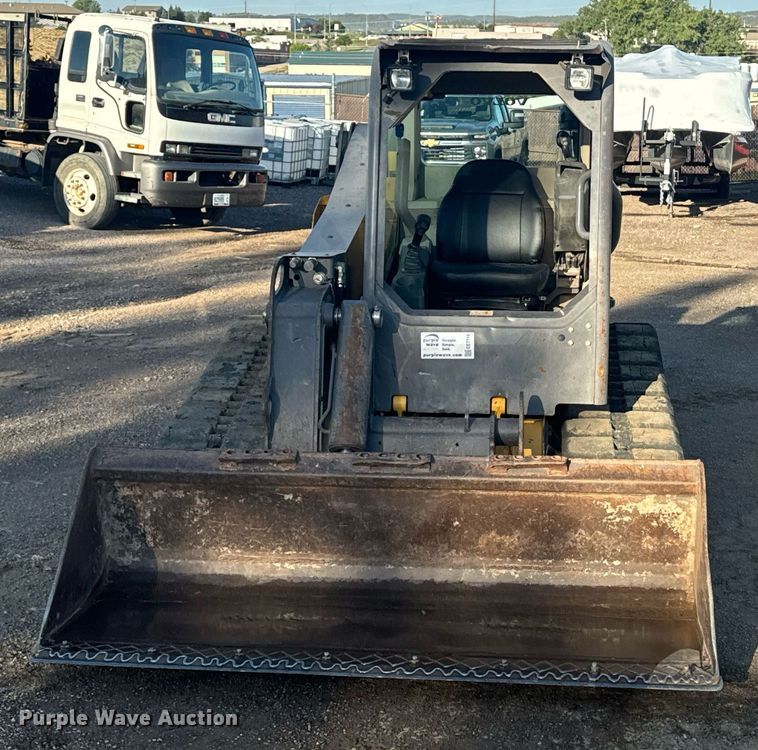 image for item EE7715 2012 Volvo MCT125C tracked skid steer loader