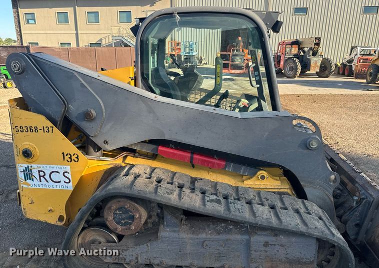 image for item EE7715 2012 Volvo MCT125C tracked skid steer loader