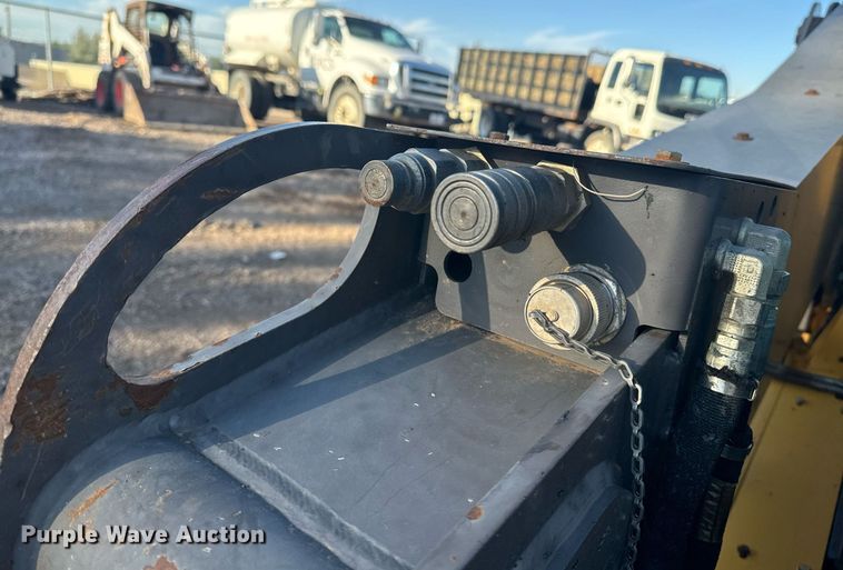 image for item EE7715 2012 Volvo MCT125C tracked skid steer loader