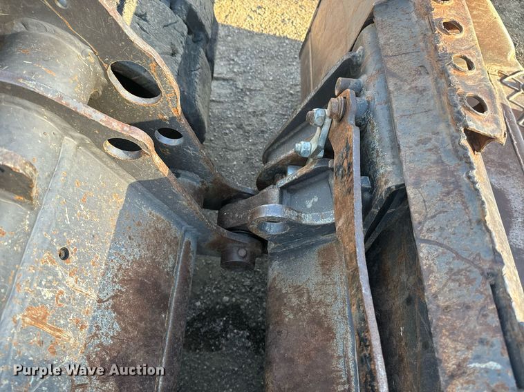 image for item EE7715 2012 Volvo MCT125C tracked skid steer loader