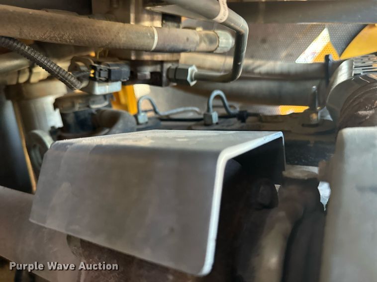 image for item EE7715 2012 Volvo MCT125C tracked skid steer loader