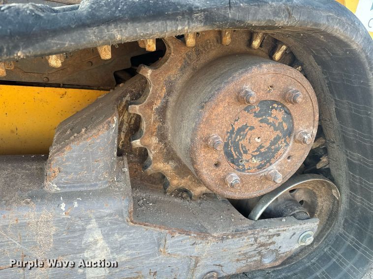 image for item EE7715 2012 Volvo MCT125C tracked skid steer loader