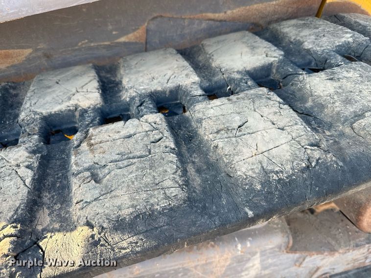 image for item EE7715 2012 Volvo MCT125C tracked skid steer loader