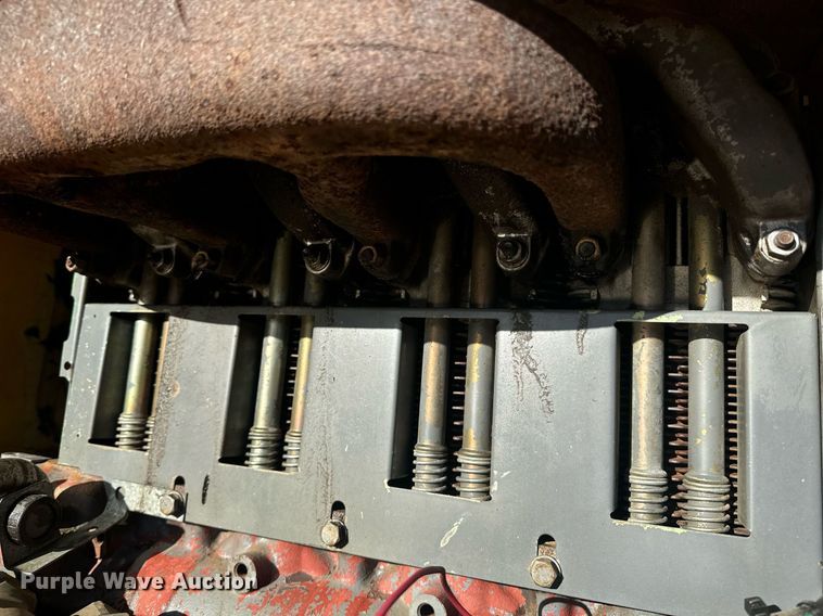 image for item EE7716 Champion SuperPac 600 single drum vibratory roller