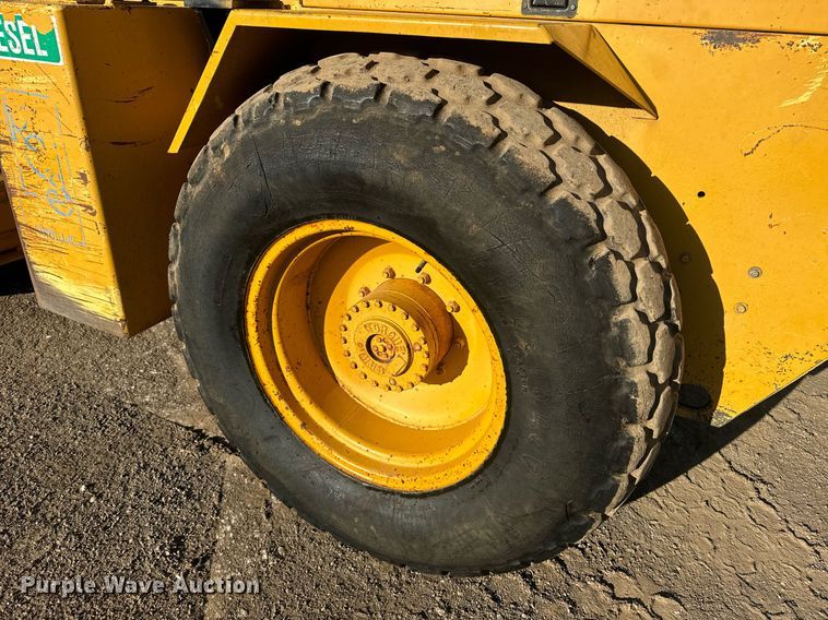 image for item EE7716 Champion SuperPac 600 single drum vibratory roller