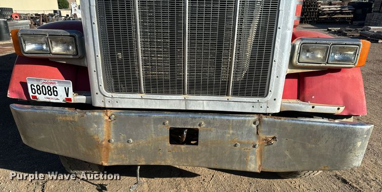 image for item EE7717 1988 Peterbilt 379 dump truck