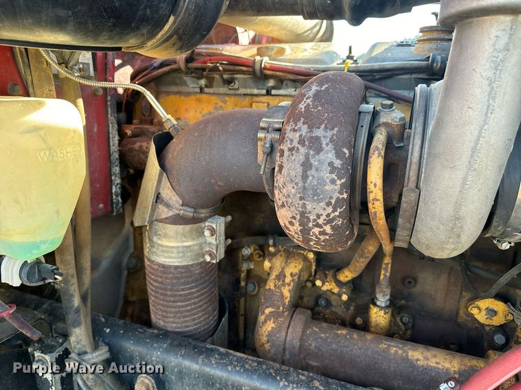 image for item EE7717 1988 Peterbilt 379 dump truck