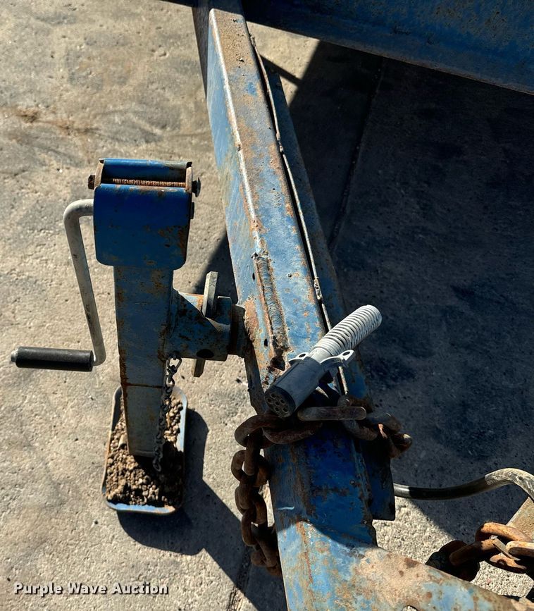 image for item EE7719 1995 Shop built utility trailer