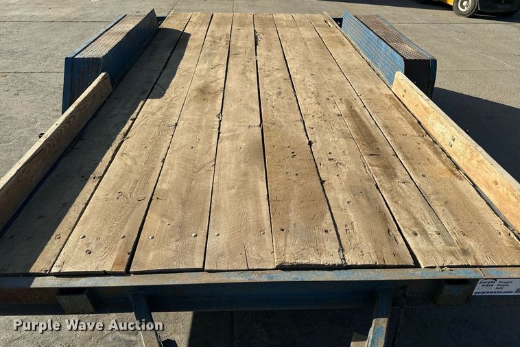 image for item EE7719 1995 Shop built utility trailer