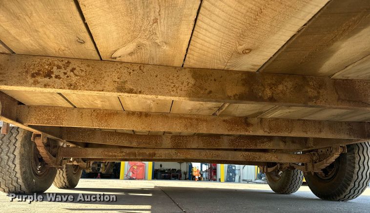 image for item EE7719 1995 Shop built utility trailer