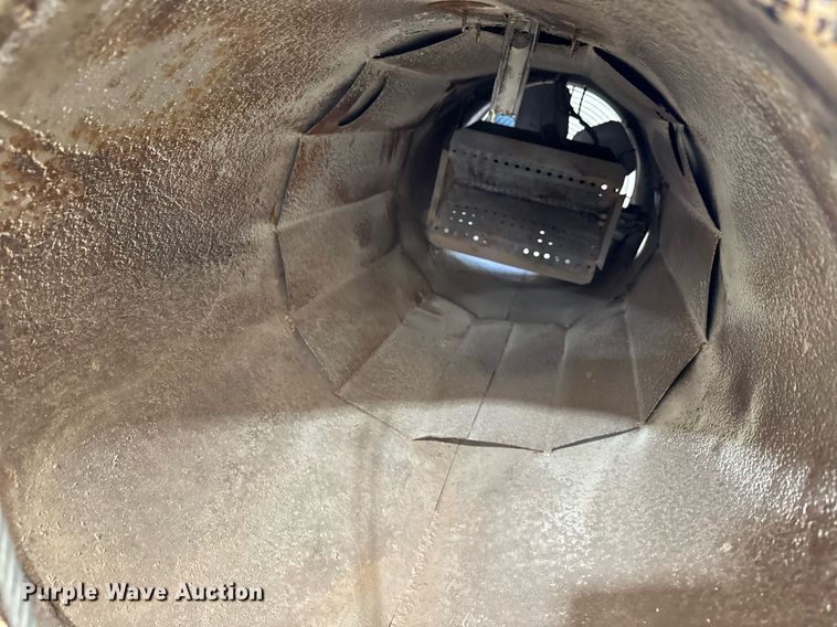 image for item EE7723 (4) heaters