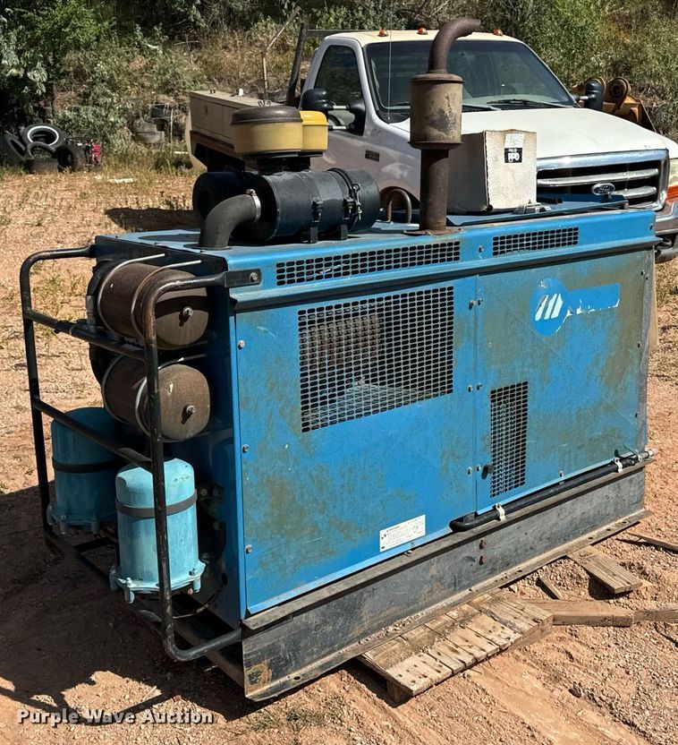 image for item EE7727 Miller Air Pak welder/generator