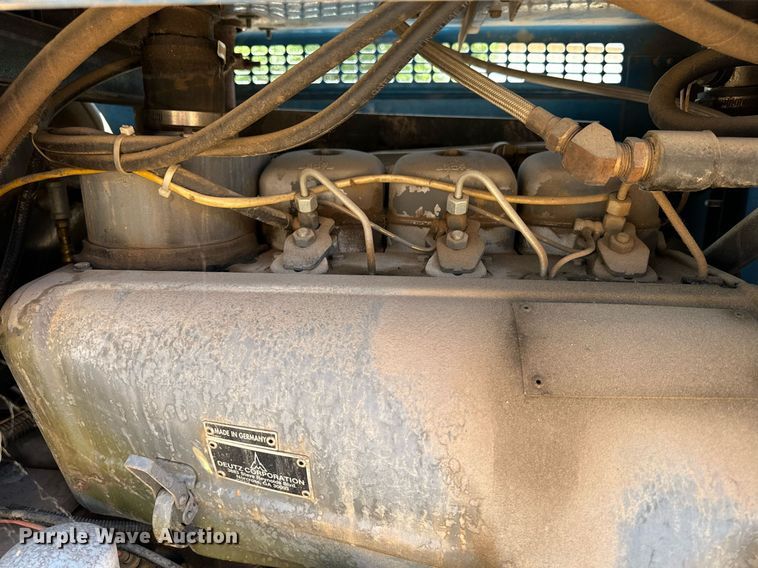 image for item EE7727 Miller Air Pak welder/generator