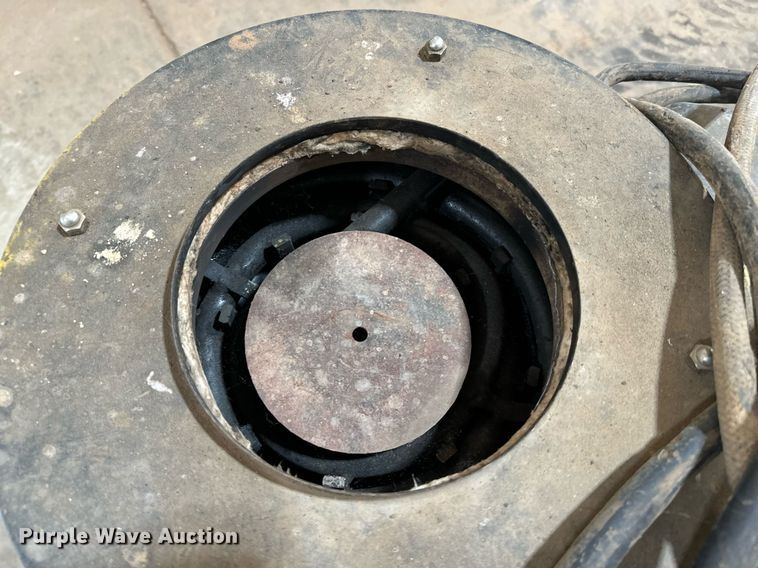 image for item EE7728 Pressure washer