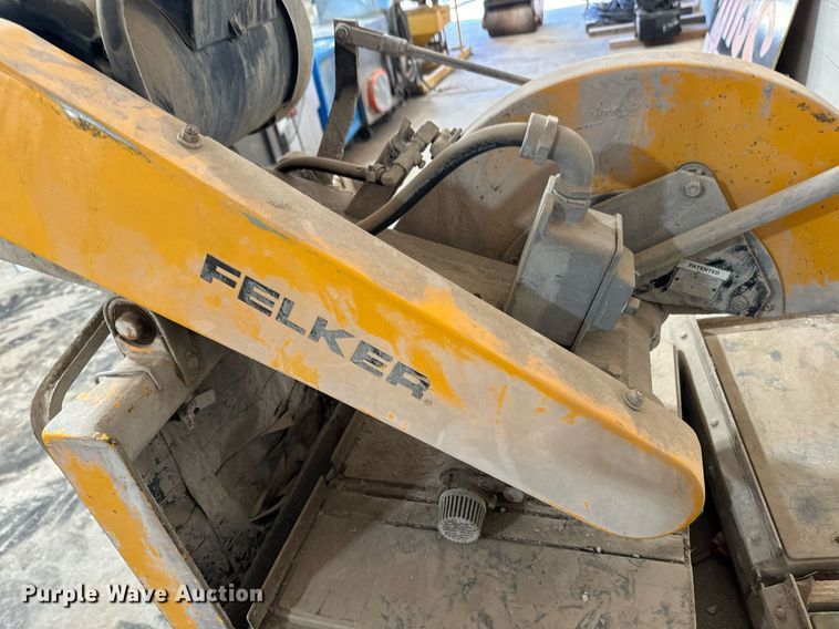 image for item EE7730 (2) saws