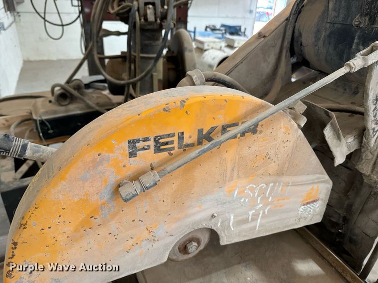 image for item EE7730 (2) saws