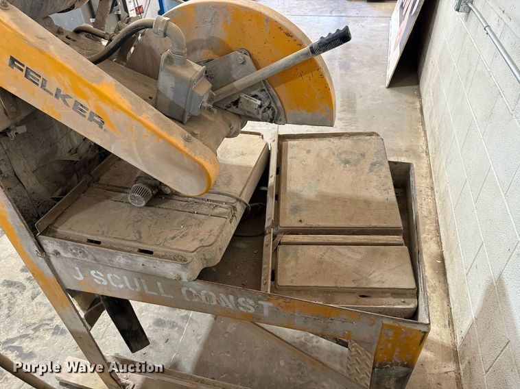 image for item EE7730 (2) saws