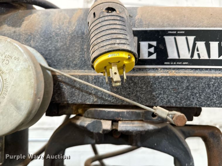 image for item EE7730 (2) saws