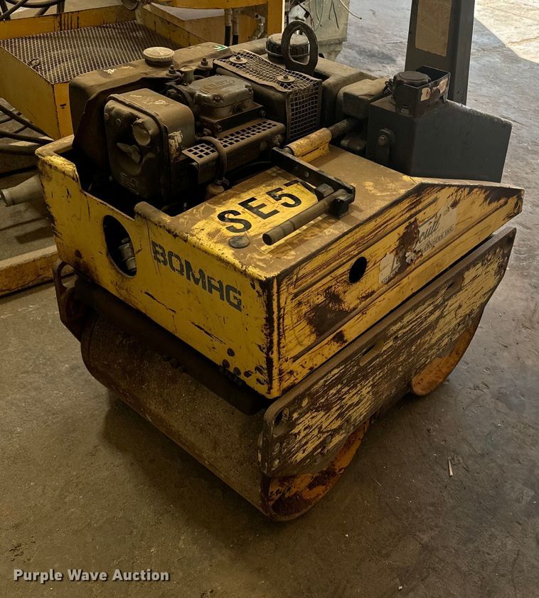 image for item EE7731 Bomag BW 65 H trench compactor