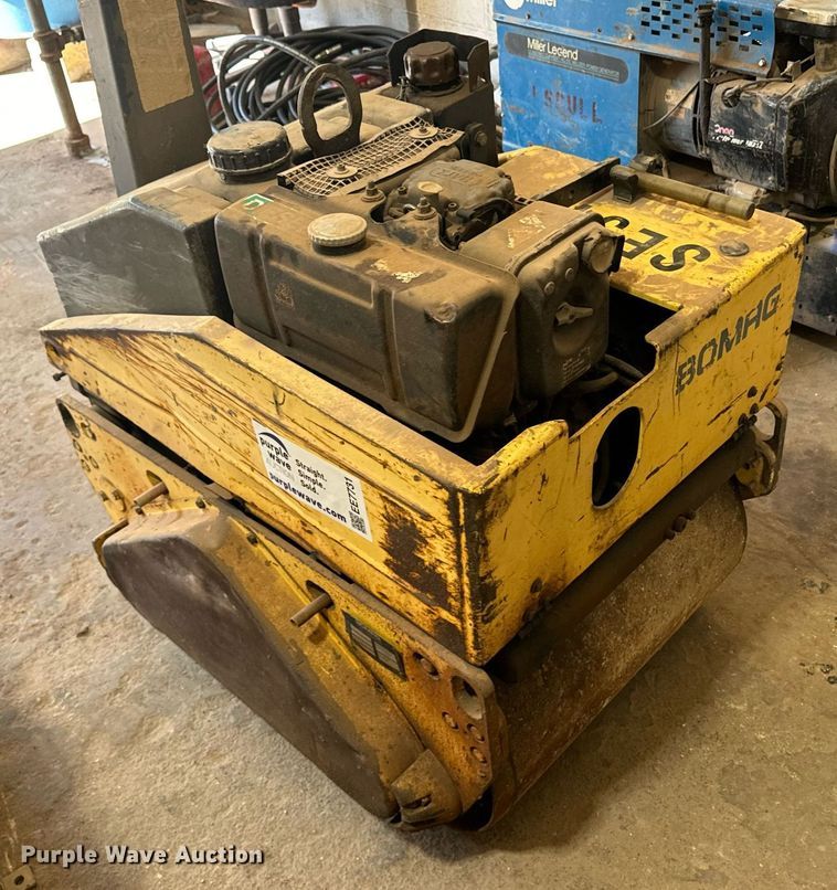 image for item EE7731 Bomag BW 65 H trench compactor
