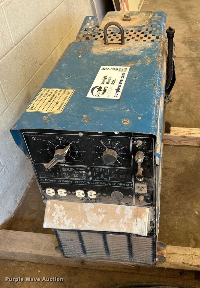 image for item EE7732 Miller  Legend welder/generator