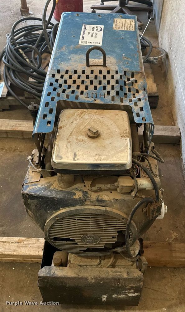 image for item EE7732 Miller  Legend welder/generator
