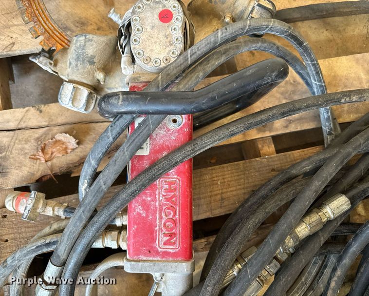 image for item EE7735 Hycon hydraulic masonry saw