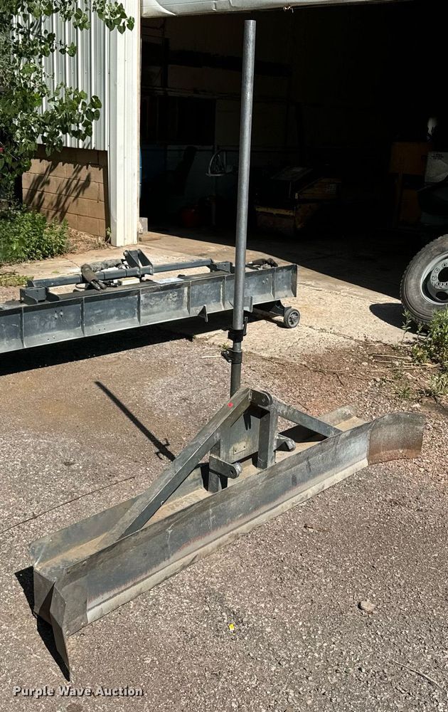 image for item EE7737 Somero concrete equipment