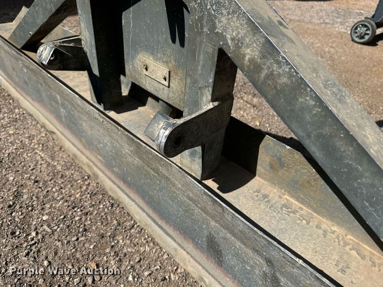 image for item EE7737 Somero concrete equipment