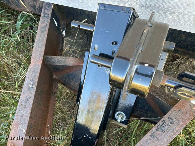 image for item EE7740 1997 Miller job site trailer