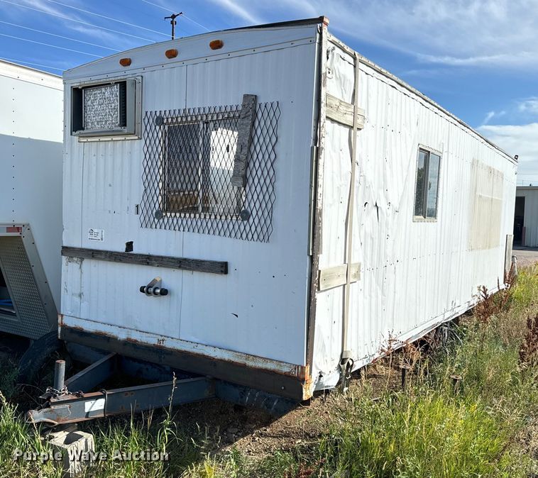 image for item EE7742 1995 Arro 8x28 Job trailer