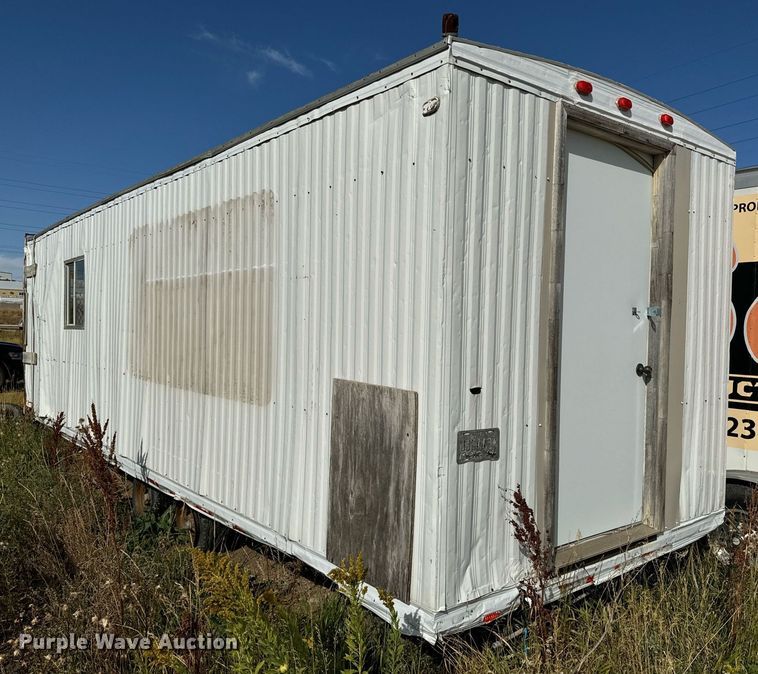 image for item EE7742 1995 Arro 8x28 Job trailer