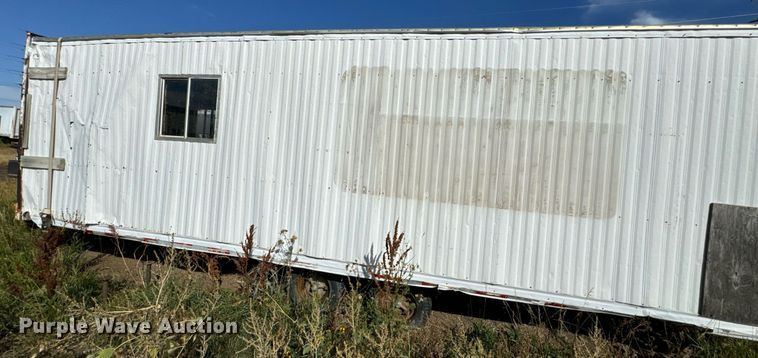 image for item EE7742 1995 Arro 8x28 Job trailer