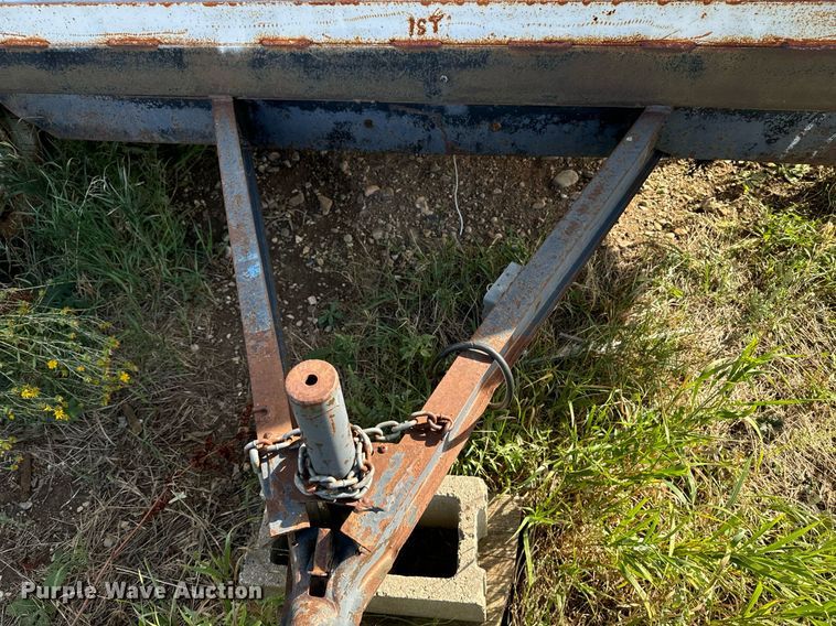 image for item EE7742 1995 Arro 8x28 Job trailer