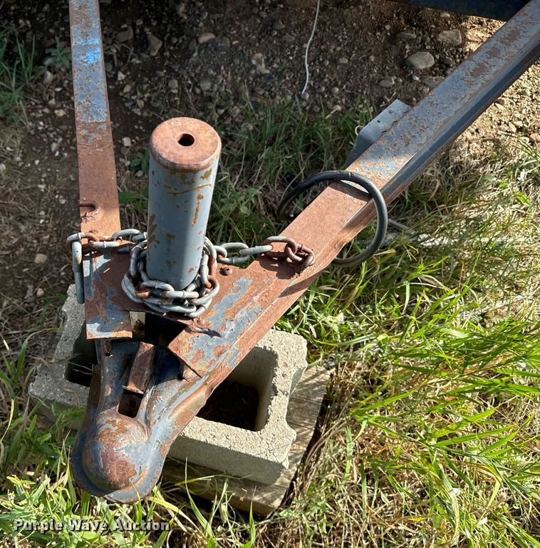 image for item EE7742 1995 Arro 8x28 Job trailer