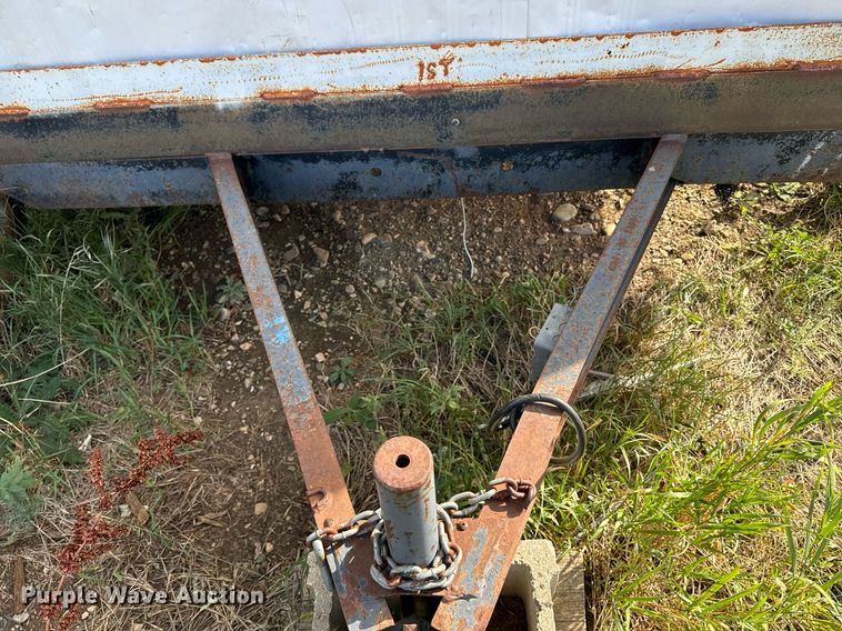 image for item EE7742 1995 Arro 8x28 Job trailer