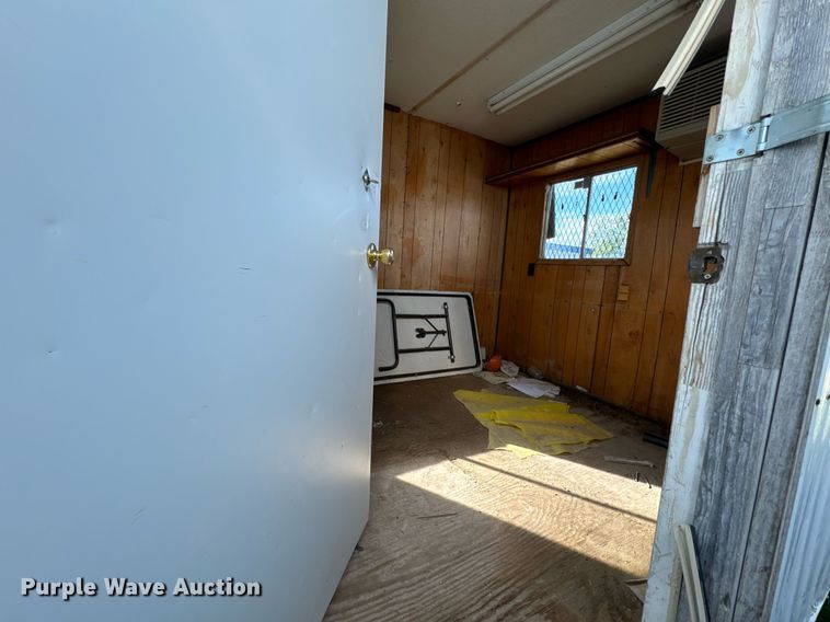 image for item EE7742 1995 Arro 8x28 Job trailer