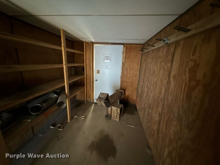 image for item EE7742 1995 Arro 8x28 Job trailer