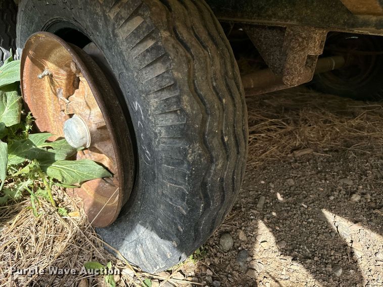 image for item EE7742 1995 Arro 8x28 Job trailer