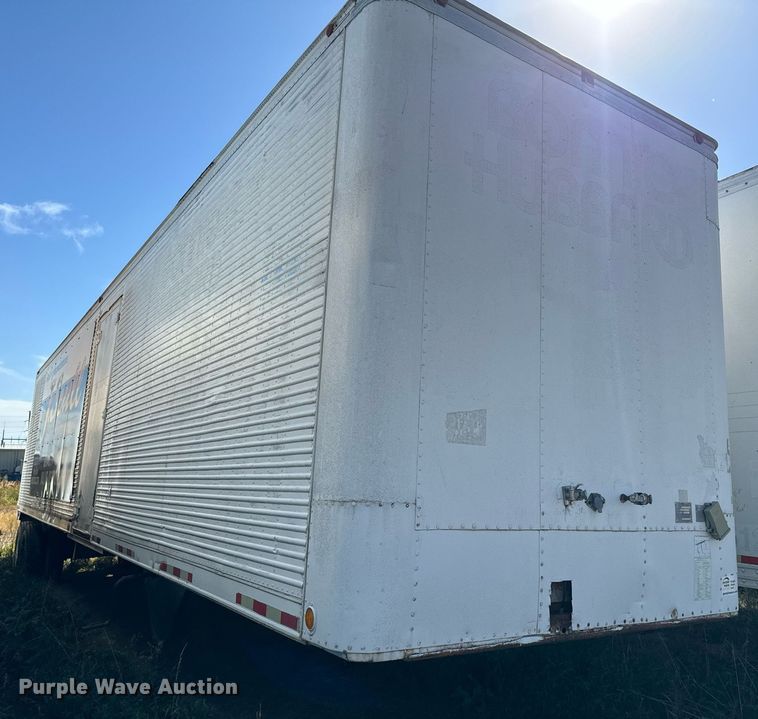 image for item EE7744 1972 Trailmobile A11A-ICAW dry van trailer