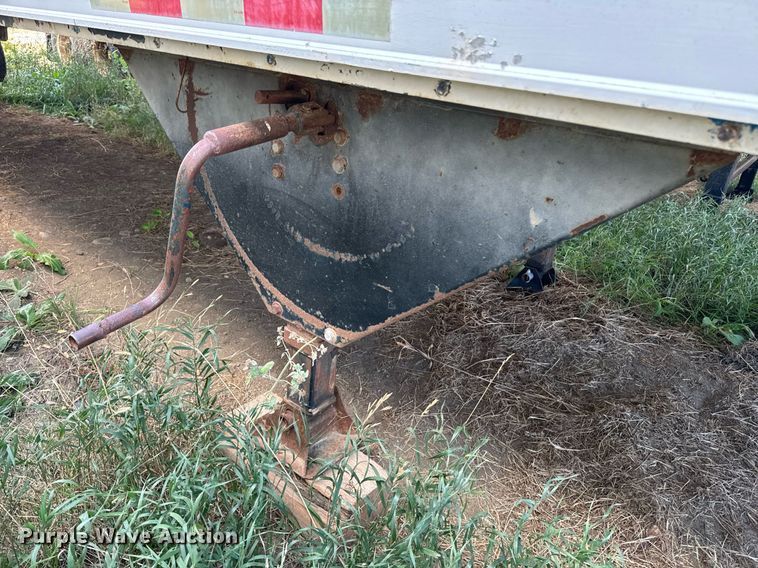 image for item EE7744 1972 Trailmobile A11A-ICAW dry van trailer